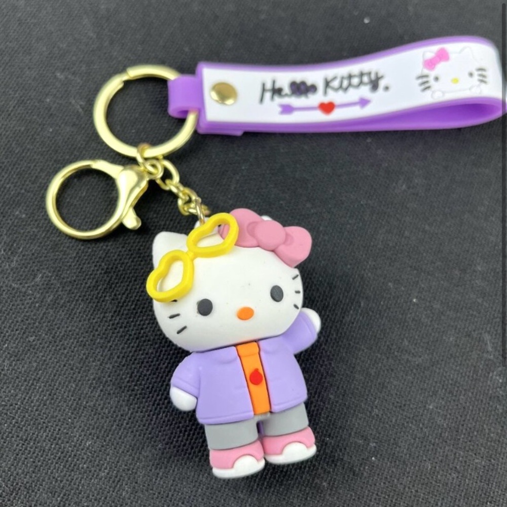 🎅🏻 SALE! Hello Kitty Purple Keychain bag charm with sunnies and strap brand new